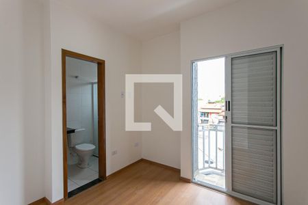Suíte 2 de casa para alugar com 2 quartos, 52m² em Penha de França, São Paulo