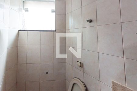 Casa à venda com 56m², 3 quartos e 1 vagaLavabo