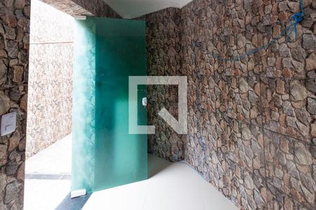 Casa à venda com 56m², 3 quartos e 1 vagaÁrea de serviço