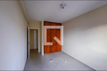Quarto 1 de apartamento para alugar com 2 quartos, 75m² em Centro, Campinas