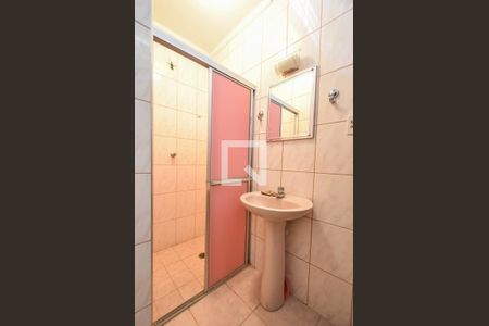 Casa à venda com 136m², 2 quartos e 2 vagasBanheiro