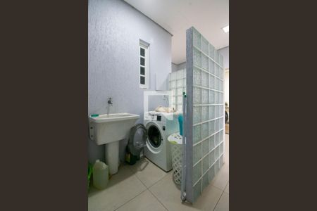 Casa à venda com 280m², 3 quartos e 3 vagasÁrea de Serviço