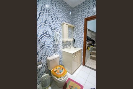 Casa à venda com 280m², 3 quartos e 3 vagasBanheiro