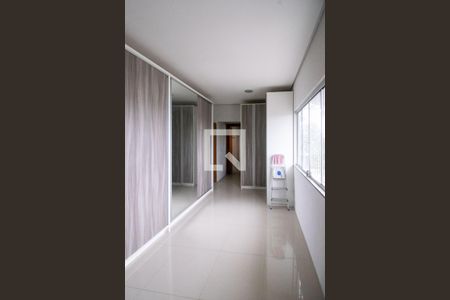 Casa à venda com 280m², 3 quartos e 3 vagasCloset do quarto 3