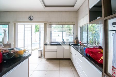 Casa à venda com 280m², 3 quartos e 3 vagasCozinha