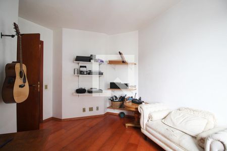 Apartamento à venda com 190m², 4 quartos e 3 vagas Apartamento à venda com 190m², 4 quartos e 3 vagasQuarto 2