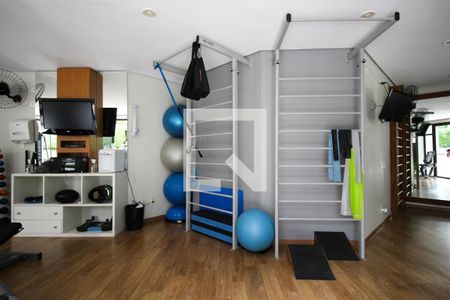 Apartamento à venda com 190m², 4 quartos e 3 vagas Apartamento à venda com 190m², 4 quartos e 3 vagasÁrea comum