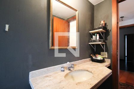 Apartamento à venda com 190m², 4 quartos e 3 vagas Apartamento à venda com 190m², 4 quartos e 3 vagasBanheiro