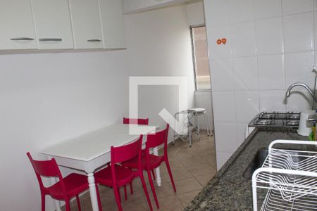 Apartamento para alugar com 75m², 2 quartos e 1 vaga Apartamento para alugar com 75m², 2 quartos e 1 vagaCozinha