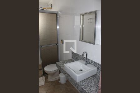 Apartamento para alugar com 75m², 2 quartos e 1 vaga Apartamento para alugar com 75m², 2 quartos e 1 vagaBanheiro