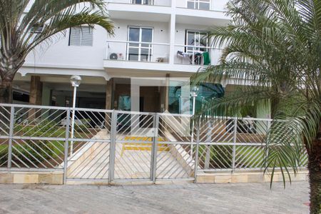 Apartamento para alugar com 75m², 2 quartos e 1 vaga Apartamento para alugar com 75m², 2 quartos e 1 vagaFachada