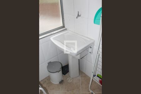Apartamento para alugar com 75m², 2 quartos e 1 vaga Apartamento para alugar com 75m², 2 quartos e 1 vagaÁrea de Serviço
