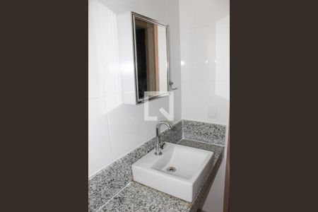 Apartamento para alugar com 75m², 2 quartos e 1 vaga Apartamento para alugar com 75m², 2 quartos e 1 vagaBanheiro