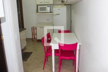 Apartamento para alugar com 75m², 2 quartos e 1 vaga Apartamento para alugar com 75m², 2 quartos e 1 vagaÁrea de Serviço