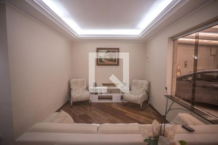 Sala de estar de casa à venda com 3 quartos, 230m² em Santa Terezinha, São Bernardo do Campo