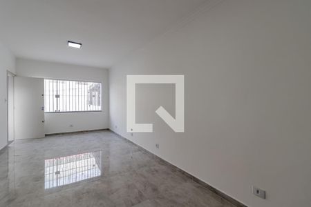 Sala de casa para alugar com 2 quartos, 150m² em Vila Brasílio Machado, São Paulo