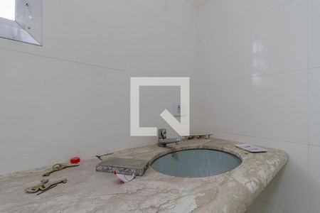 Casa para alugar com 150m², 2 quartos e 5 vagasBanheiro