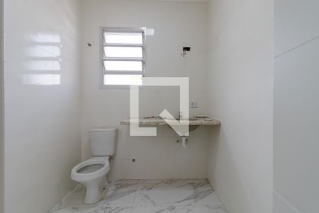 Casa para alugar com 150m², 2 quartos e 5 vagasBanheiro