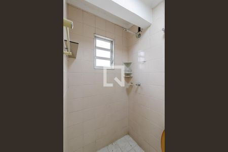 Casa para alugar com 150m², 2 quartos e 5 vagasBanheiro de Serviço