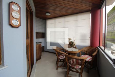 sacada de apartamento à venda com 4 quartos, 115m² em Centro, Canoas