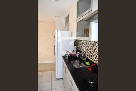 Apartamento à venda com 55m², 2 quartos e 1 vagaCozinha