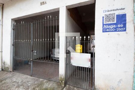 Casa à venda com 50m², 1 quarto e sem vaga Casa à venda com 50m², 1 quarto e sem vagaFachada