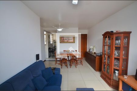 Sala de apartamento à venda com 3 quartos, 70m² em Santa Rosa, Niterói