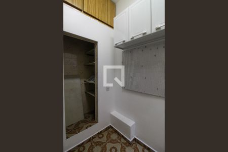 Apartamento à venda com 105m², 3 quartos e 1 vaga Apartamento à venda com 105m², 3 quartos e 1 vagaQuarto de Serviço