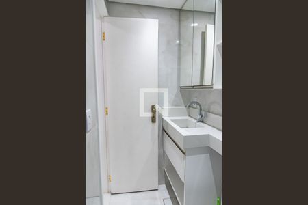 Banheiro de apartamento para alugar com 1 quarto, 30m² em Moema, São Paulo