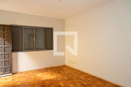 Casa à venda com 180m², 4 quartos e 2 vagas Casa à venda com 180m², 4 quartos e 2 vagasQuarto 1