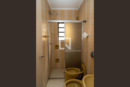 Casa à venda com 180m², 4 quartos e 2 vagas Casa à venda com 180m², 4 quartos e 2 vagasBanheiro da Suíte 1