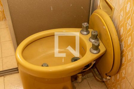 Casa à venda com 180m², 4 quartos e 2 vagas Casa à venda com 180m², 4 quartos e 2 vagasBanheiro da Suíte 1