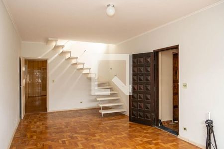 Casa à venda com 180m², 4 quartos e 2 vagas Casa à venda com 180m², 4 quartos e 2 vagasSala