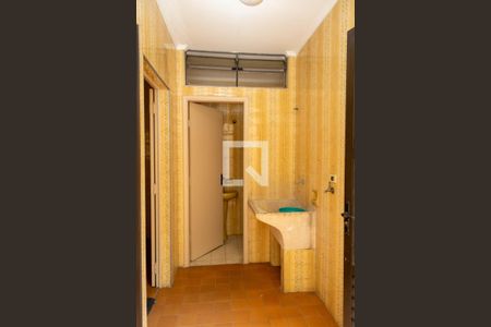 Casa à venda com 180m², 4 quartos e 2 vagas Casa à venda com 180m², 4 quartos e 2 vagasÁrea de Serviço