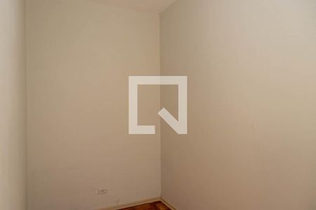 Casa à venda com 180m², 4 quartos e 2 vagas Casa à venda com 180m², 4 quartos e 2 vagasQuarto de Serviço