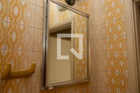 Casa à venda com 180m², 4 quartos e 2 vagas Casa à venda com 180m², 4 quartos e 2 vagasBanheiro da Suíte 1