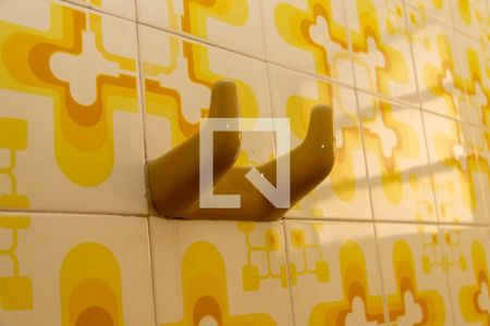 Casa à venda com 180m², 4 quartos e 2 vagas Casa à venda com 180m², 4 quartos e 2 vagasLavabo