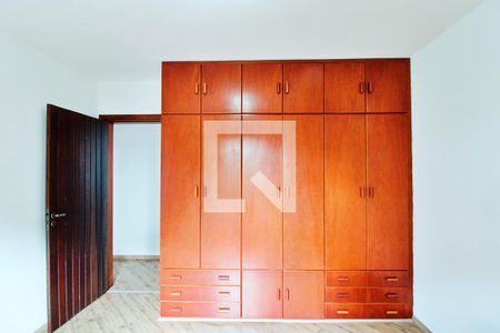 Casa à venda com 340m², 4 quartos e 6 vagasQuarto 3