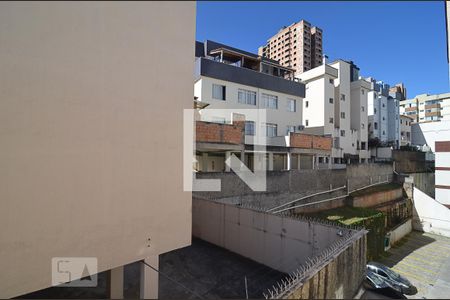 Sala de apartamento para alugar com 3 quartos, 70m² em Buritis, Belo Horizonte