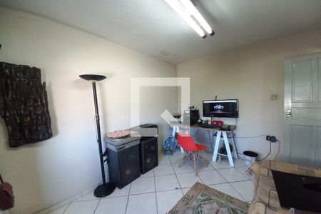 Casa à venda com 200m², 2 quartos e 2 vagas Casa à venda com 200m², 2 quartos e 2 vagasQuarto 3