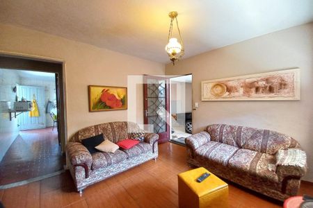 Sala de casa à venda com 2 quartos, 200m² em Santa Monica, Belo Horizonte