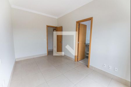 Apartamento para alugar com 225m², 4 quartos e 4 vagasSuíte 1