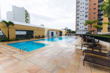 Apartamento para alugar com 225m², 4 quartos e 4 vagasÁrea comum - Piscina