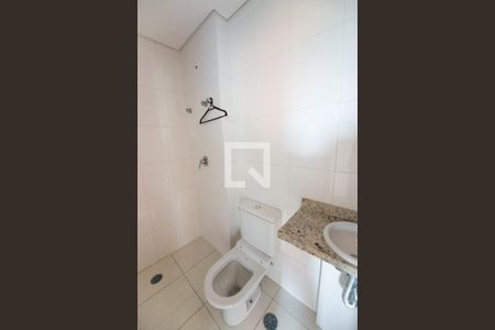 Apartamento para alugar com 225m², 4 quartos e 4 vagasBanheiro de Serviço