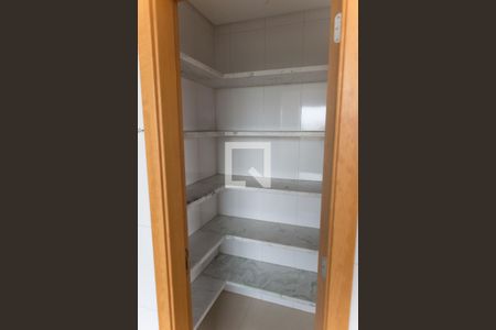 Apartamento para alugar com 225m², 4 quartos e 4 vagasDespensa