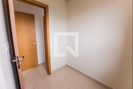 Apartamento para alugar com 225m², 4 quartos e 4 vagasEscritório