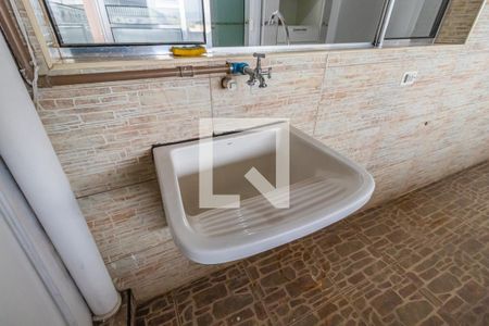 Casa para alugar com 100m², 3 quartos e sem vagaDetalhe da Área de Serviço
