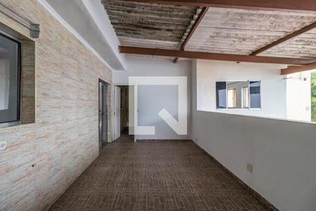 Casa para alugar com 100m², 3 quartos e sem vagaÁrea de Serviço