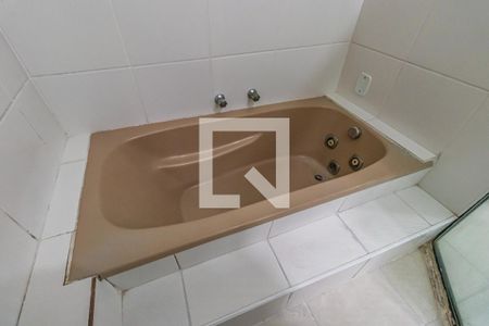 Casa para alugar com 100m², 3 quartos e sem vagaDetalhe do Banheiro