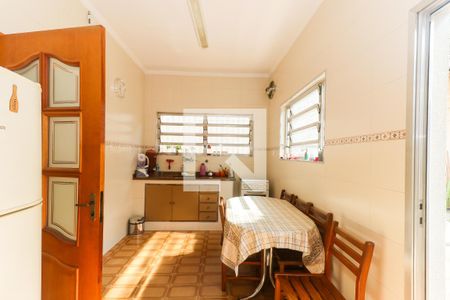 Casa à venda com 160m², 3 quartos e 6 vagasCozinha